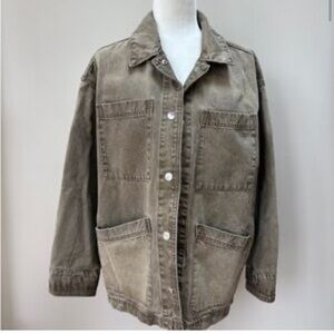 ISO this Universal Thread jacket in an XS